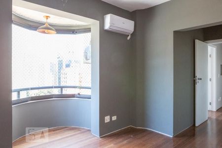 Apartamento para alugar com 170m², 3 quartos e 2 vagasSuíte 1