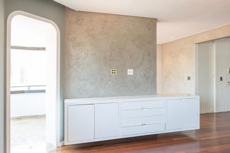 Sala de apartamento para alugar com 3 quartos, 170m² em Perdizes, São Paulo