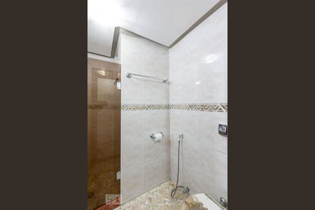 Banheiro Social de apartamento à venda com 2 quartos, 68m² em São Domingos, Niterói