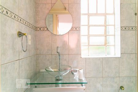 Casa à venda com 250m², 4 quartos e 4 vagasLavabo