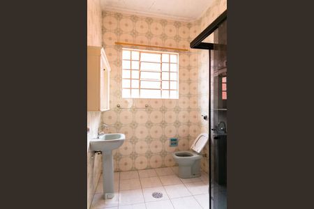 Casa à venda com 250m², 4 quartos e 4 vagasBanheiro