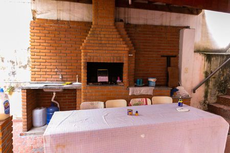 Casa à venda com 250m², 4 quartos e 4 vagasQuintal/Churrasqueira