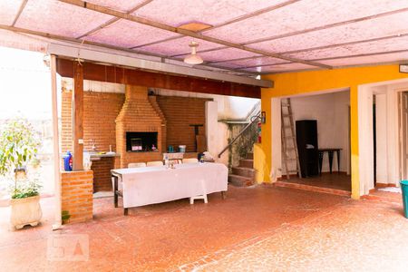 Casa à venda com 250m², 4 quartos e 4 vagasQuintal/Churrasqueira