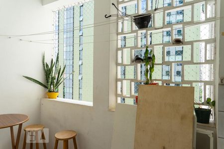 Apartamento à venda com 70m², 1 quarto e sem vagaÁrea de Serviço