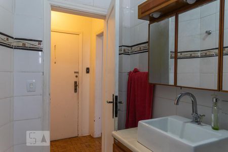 Apartamento à venda com 70m², 1 quarto e sem vagaBanheiro