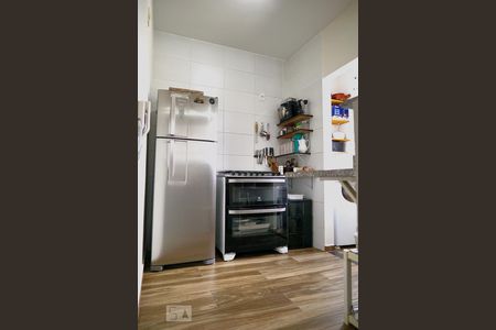 Cozinha de apartamento à venda com 2 quartos, 54m² em Vila Nova Medeiros, Jundiaí