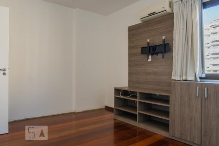 Quarto 1 de apartamento à venda com 3 quartos, 120m² em Botafogo, Rio de Janeiro