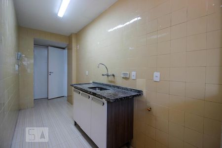 Apartamento à venda com 73m², 2 quartos e 1 vagaCozinha