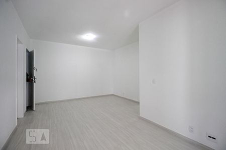 Sala de apartamento à venda com 2 quartos, 73m² em Barra da Tijuca, Rio de Janeiro