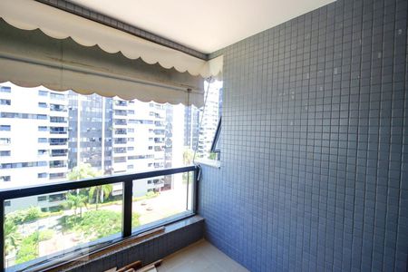 Varanda da Sala de apartamento à venda com 2 quartos, 73m² em Barra da Tijuca, Rio de Janeiro