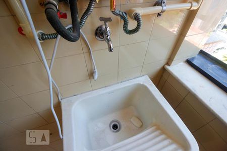 Apartamento à venda com 73m², 2 quartos e 1 vagaÁrea de Serviço