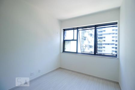 Quarto 2 de apartamento à venda com 2 quartos, 73m² em Barra da Tijuca, Rio de Janeiro