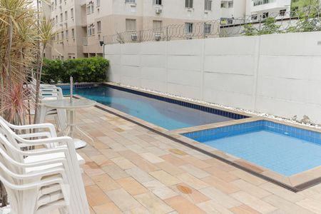 Apartamento à venda com 55m², 2 quartos e sem vagaPiscina