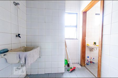 Apartamento à venda com 75m², 3 quartos e 1 vagaÁrea de Serviço