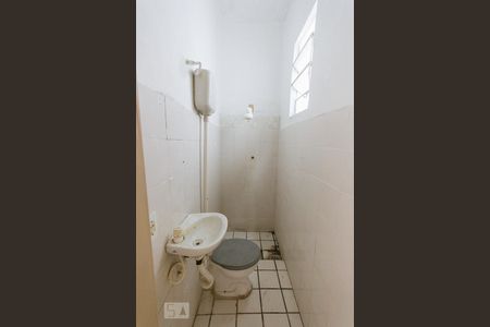 Banheiro de casa para alugar com 1 quarto, 30m² em Freguesia (jacarepaguá), Rio de Janeiro