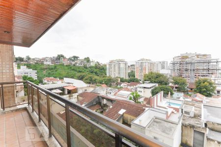 Apartamento para alugar com 132m², 3 quartos e 2 vagasVaranda Quarto 2