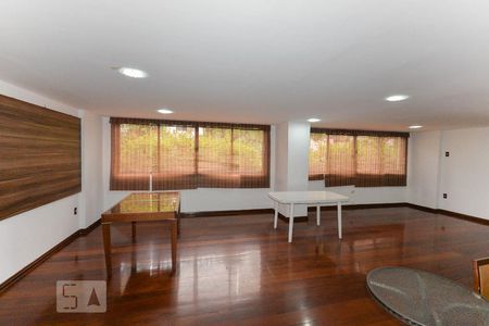 Apartamento para alugar com 132m², 3 quartos e 2 vagasÁrea comum