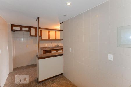Apartamento para alugar com 132m², 3 quartos e 2 vagasCozinha