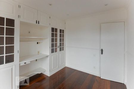 Apartamento para alugar com 132m², 3 quartos e 2 vagasQuarto 1