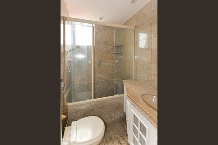 Apartamento para alugar com 132m², 3 quartos e 2 vagasBanheiro