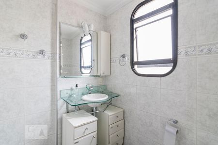 Apartamento à venda com 140m², 4 quartos e 2 vagasBanheiro