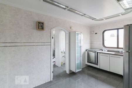 Apartamento à venda com 140m², 4 quartos e 2 vagasCozinha