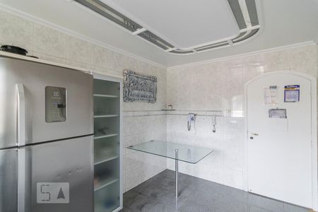 Apartamento à venda com 140m², 4 quartos e 2 vagasCozinha