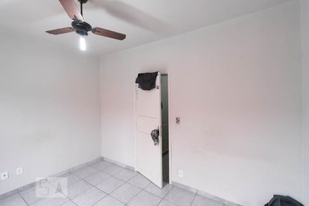 Casa à venda com 114m², 3 quartos e sem vaga Casa à venda com 114m², 3 quartos e sem vagaQuarto 3