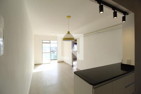 Sala de apartamento para alugar com 2 quartos, 60m² em Freguesia (jacarepaguá), Rio de Janeiro