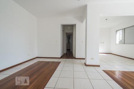 Apartamento para alugar com 90m², 2 quartos e 2 vagasSala