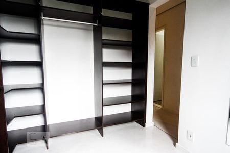 Apartamento à venda com 128m², 3 quartos e 2 vagasCloset