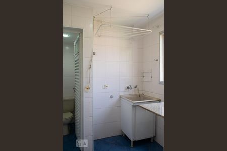 Apartamento para alugar com 54m², 2 quartos e 1 vagaÁREA DE SERVIÇO