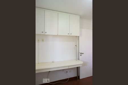 QUARTO 2 de apartamento para alugar com 2 quartos, 54m² em Santa Teresinha, São Paulo