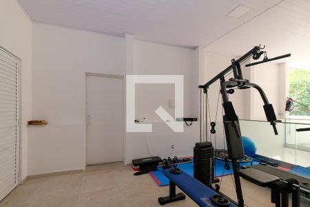 Casa à venda com 440m², 3 quartos e 1 vaga Casa à venda com 440m², 3 quartos e 1 vagaAcademia