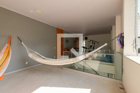 Casa à venda com 440m², 3 quartos e 1 vaga Casa à venda com 440m², 3 quartos e 1 vagavaranda