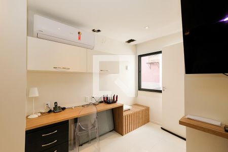 Casa à venda com 440m², 3 quartos e 1 vaga Casa à venda com 440m², 3 quartos e 1 vagaSuíte master