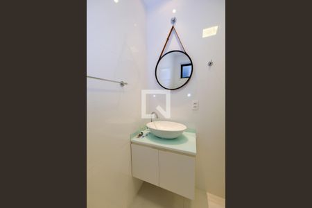 Casa à venda com 440m², 3 quartos e 1 vaga Casa à venda com 440m², 3 quartos e 1 vagaBanheiro da Suíte