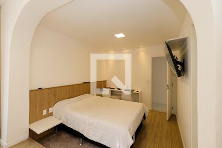 Casa à venda com 440m², 3 quartos e 1 vaga Casa à venda com 440m², 3 quartos e 1 vagaSuíte