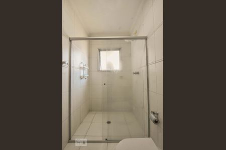 Casa para alugar com 120m², 3 quartos e 2 vagasBanheiro Suíte 02