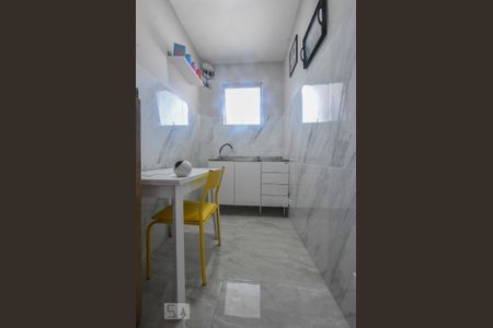 Casa para alugar com 120m², 3 quartos e 2 vagasCozinha Superior