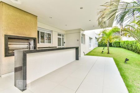 Apartamento à venda com 160m², 3 quartos e 3 vagasChurrasqueira