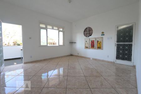 Sala de casa para alugar com 2 quartos, 150m² em Curicica, Rio de Janeiro