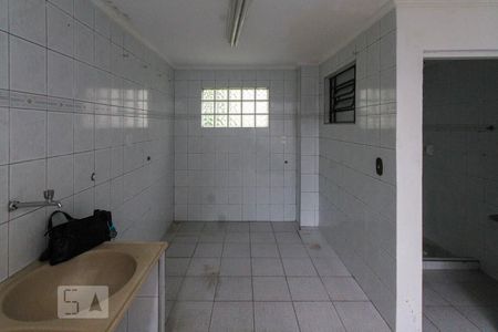 Casa para alugar com 110m², 2 quartos e 1 vagaÁrea de Serviço