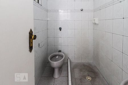 Casa para alugar com 110m², 2 quartos e 1 vagaBanheiro de Serviço
