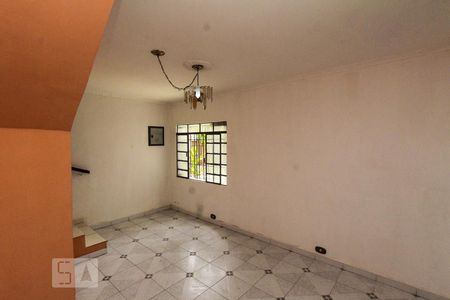 Sala de casa para alugar com 2 quartos, 110m² em Vila Prudente, São Paulo