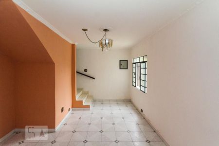 Sala de casa para alugar com 2 quartos, 110m² em Vila Prudente, São Paulo