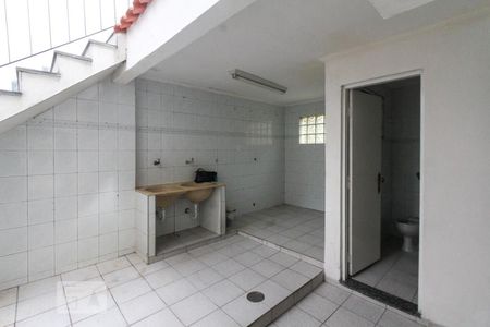 Casa para alugar com 110m², 2 quartos e 1 vagaÁrea de Serviço