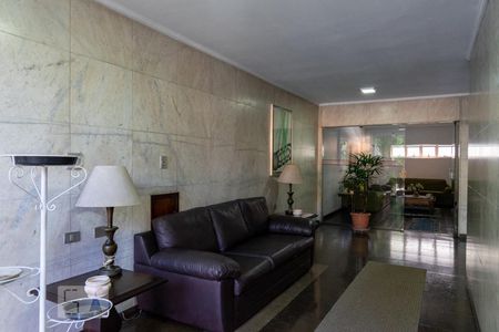 Apartamento à venda com 91m², 2 quartos e sem vaga Apartamento à venda com 91m², 2 quartos e sem vagaHall social
