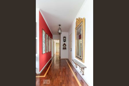 Corredor - Lavabo de apartamento para alugar com 3 quartos, 270m² em Pinheiros, São Paulo