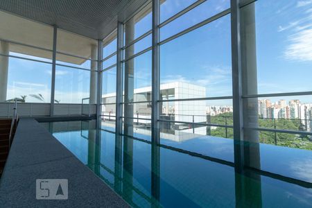 Studio para alugar com 60m², 1 quarto e 1 vagaPiscina Coberta